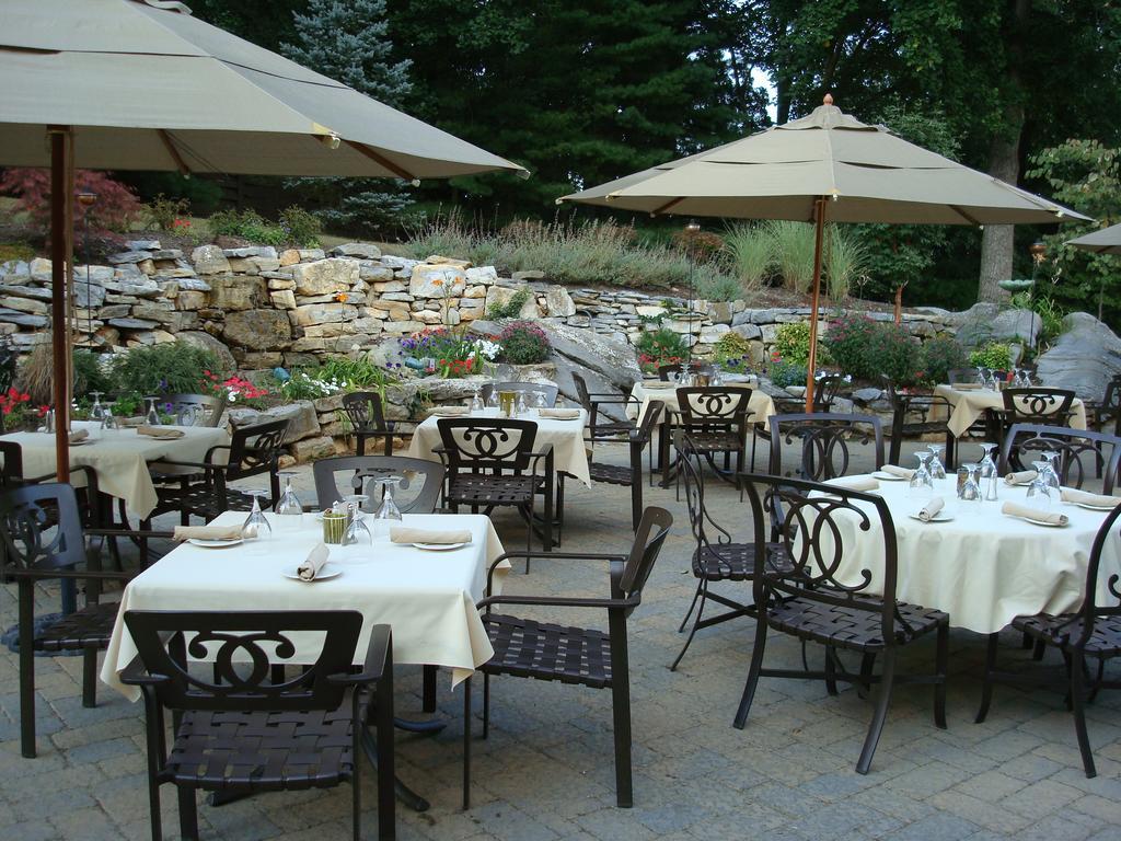 Bavarian Inn Shepherdstown Exterior photo