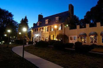 Bavarian Inn Shepherdstown Exterior photo